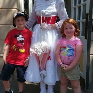 Meet your Posher, Patricia